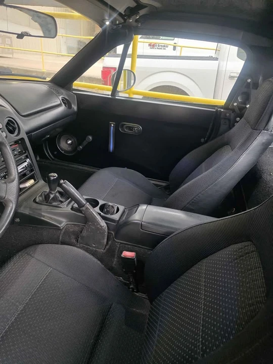1996 Mazda NA MX-5 Miata - Image 7 of 13