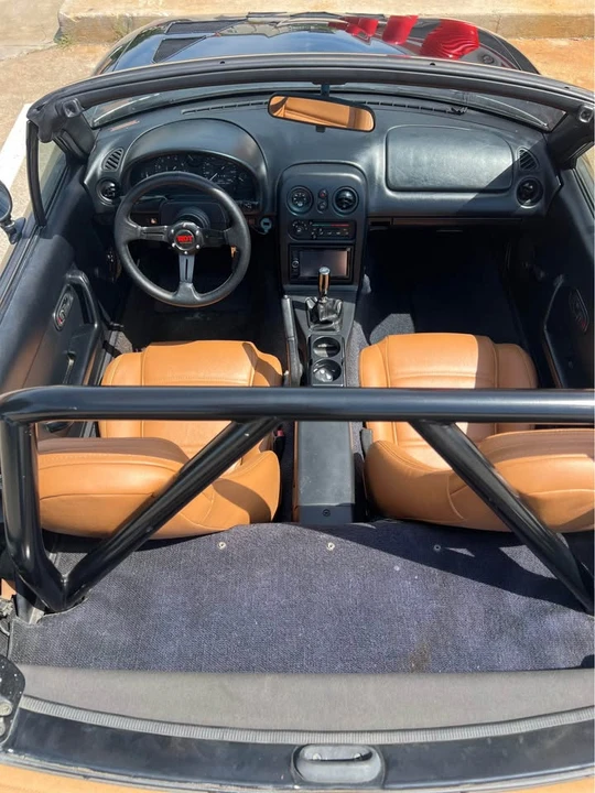 1996 Mazda NA MX-5 Miata - Image 11 of 13