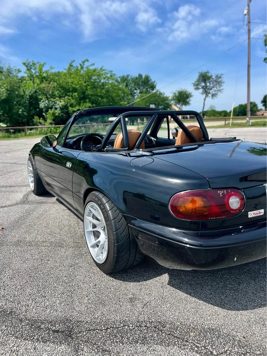 1996 Mazda NA MX-5 Miata - Image 4 of 13