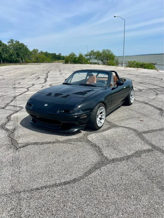 1996 Mazda NA MX-5 Miata - Image 2 of 13