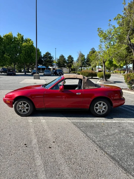 1996 Mazda NA MX-5 Miata - Image 13 of 19