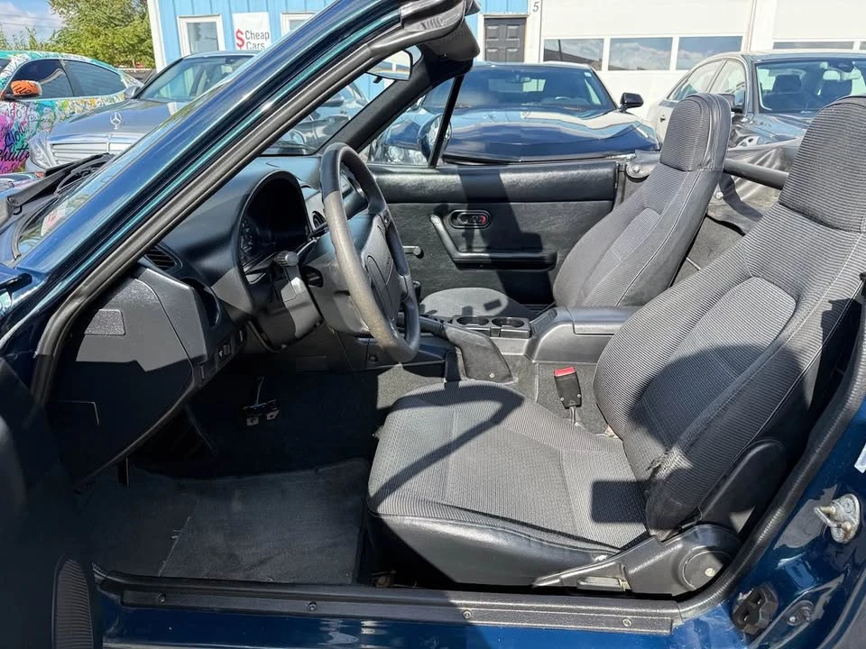 1996 Mazda NA MX-5 Miata - Image 5 of 7