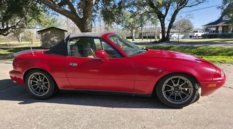 1996 Mazda NA MX-5 Miata - Image 4 of 10