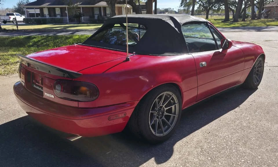 1996 Mazda NA MX-5 Miata - Image 6 of 10
