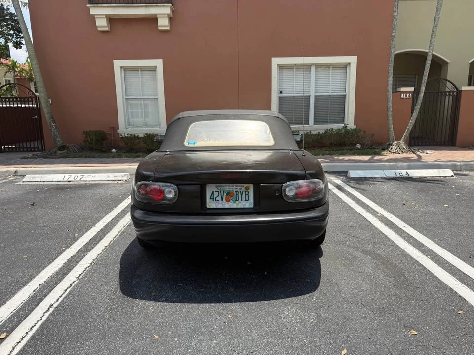 1996 Mazda NA MX-5 Miata - Image 8 of 11
