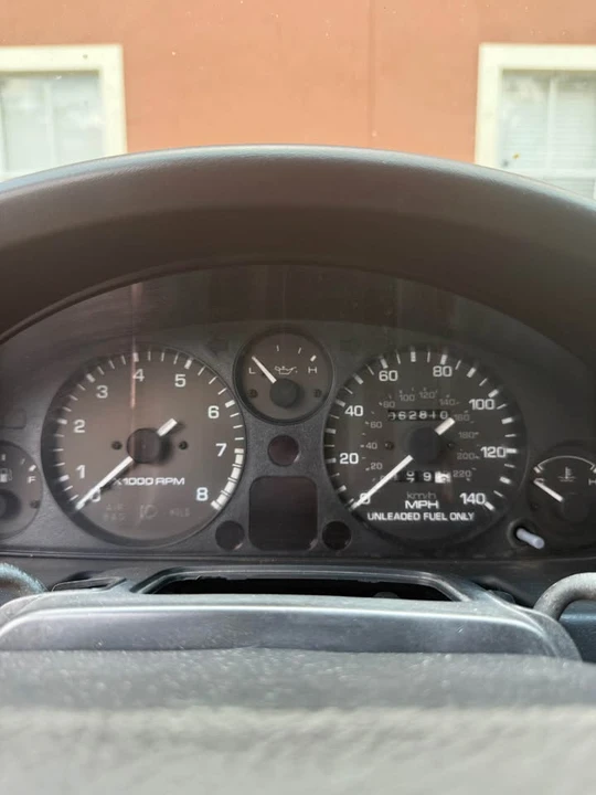 1996 Mazda NA MX-5 Miata - Image 9 of 11