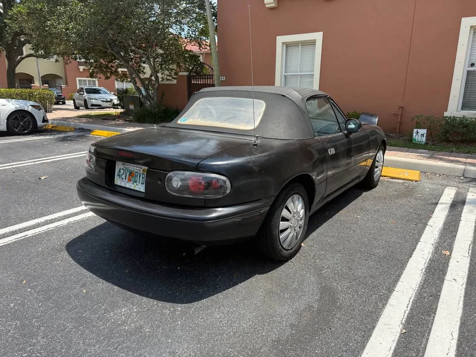 1996 Mazda NA MX-5 Miata - Image 7 of 11