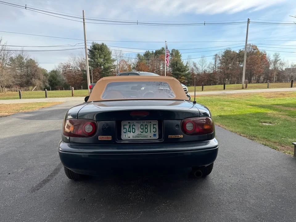 1996 Mazda NA MX-5 Miata - Image 5 of 11