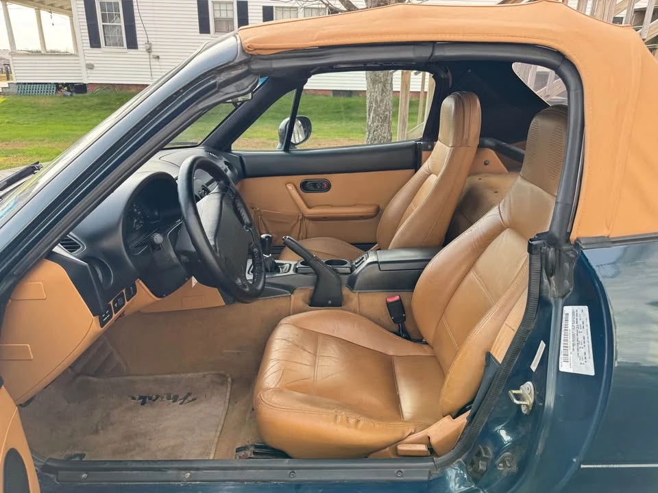 1996 Mazda NA MX-5 Miata - Image 7 of 11