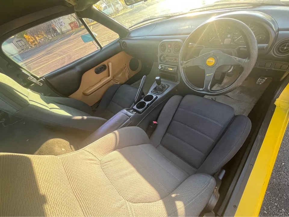 1996 Mazda NA MX-5 Miata - Image 6 of 11