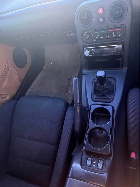 1996 Mazda NA MX-5 Miata - Image 7 of 11
