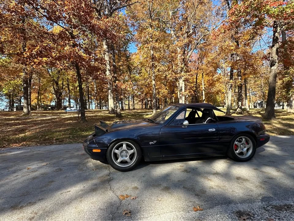1996 Mazda NA MX-5 Miata - Image 3 of 18