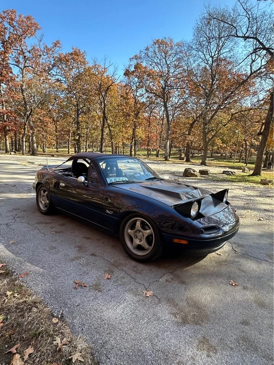 1996 Mazda NA MX-5 Miata - Image 4 of 18