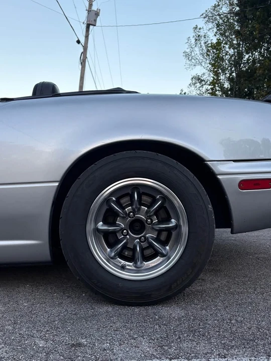 1996 Mazda NA MX-5 Miata - Image 10 of 19