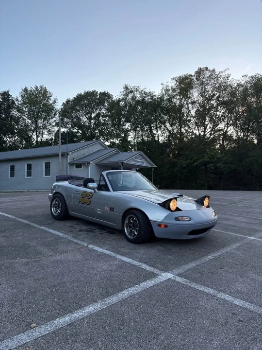 1996 Mazda NA MX-5 Miata - Image 4 of 19