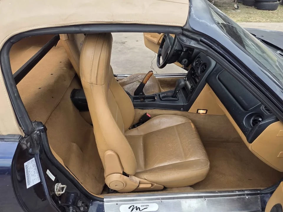 1996 Mazda NA MX-5 Miata - Image 11 of 12