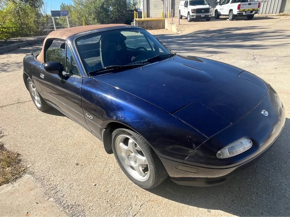 1996 Mazda NA MX-5 Miata - Image 4 of 16
