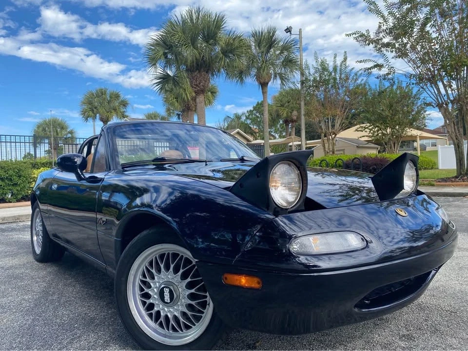 1996 Mazda NA MX-5 Miata - Image 2 of 20