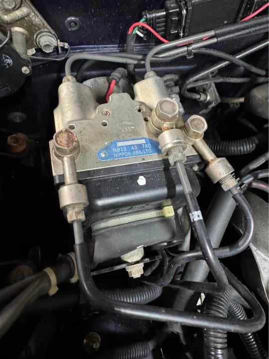 1996 Mazda NA MX-5 Miata - Image 10 of 13