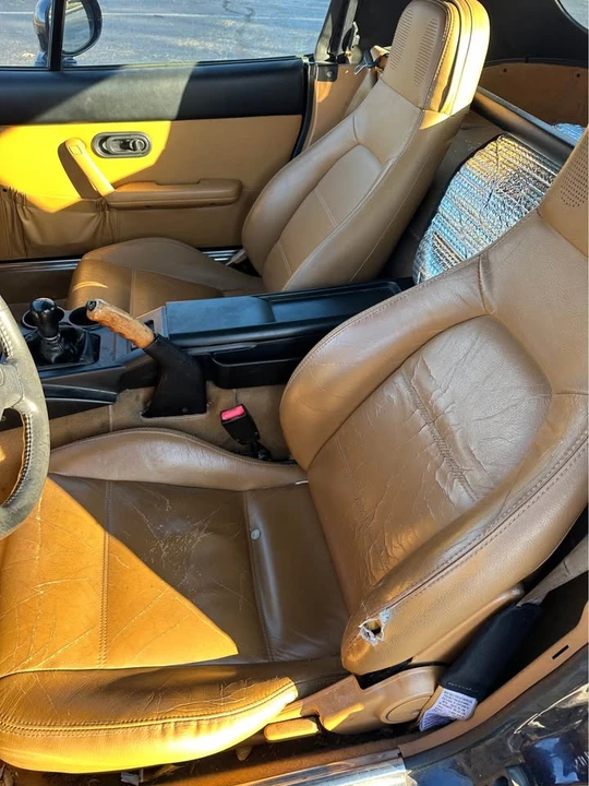 1996 Mazda NA MX-5 Miata - Image 9 of 13