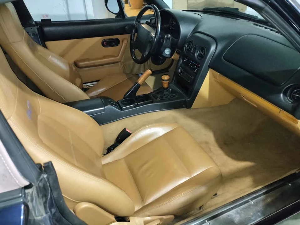 1996 Mazda NA MX-5 Miata - Image 8 of 9