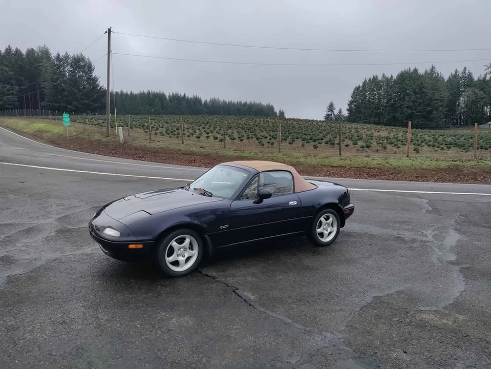 1996 Mazda NA MX-5 Miata - Image 4 of 9