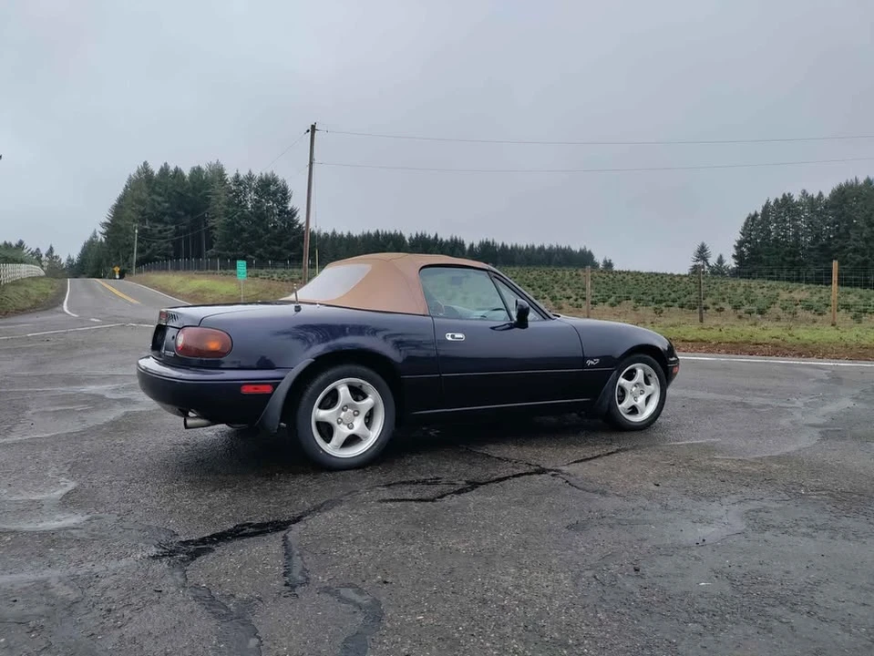1996 Mazda NA MX-5 Miata - Image 3 of 9