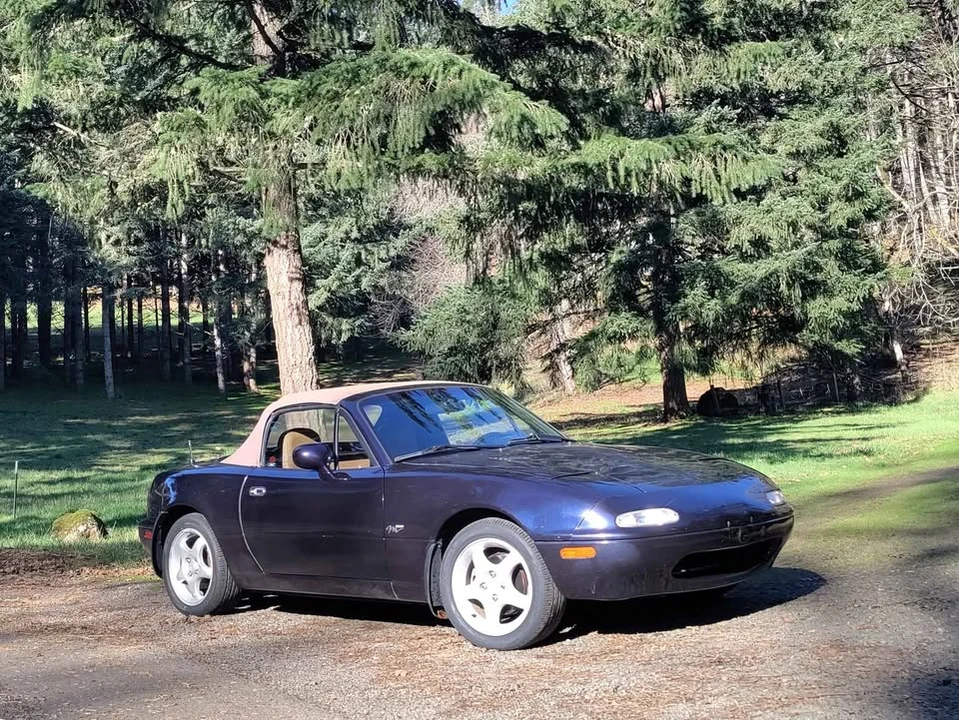 1996 Mazda NA MX-5 Miata - Image 2 of 11