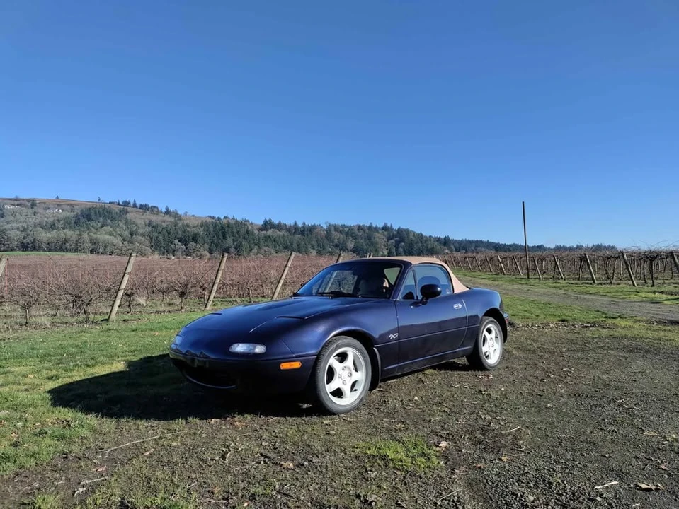 1996 Mazda NA MX-5 Miata - Image 3 of 11