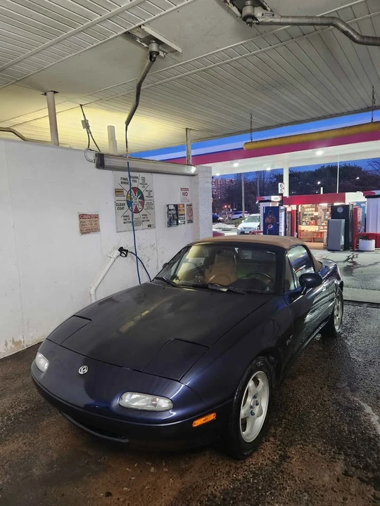 1996 Mazda NA MX-5 Miata - Image 5 of 12