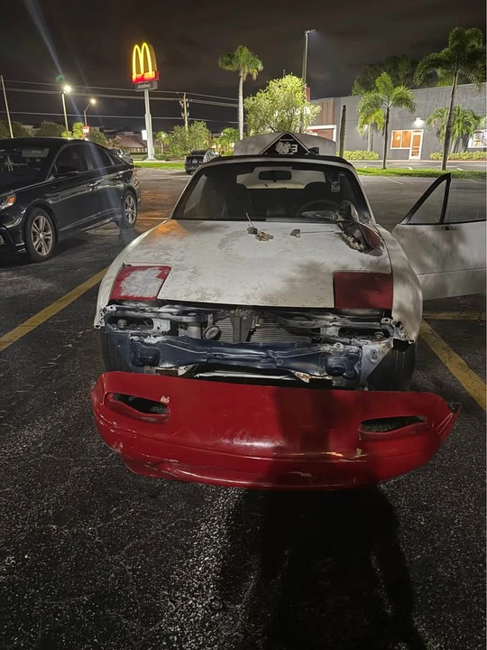 1996 Mazda NA MX-5 Miata - Image 3 of 4