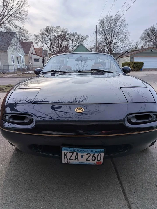 1996 Mazda NA MX-5 Miata - Image 11 of 12