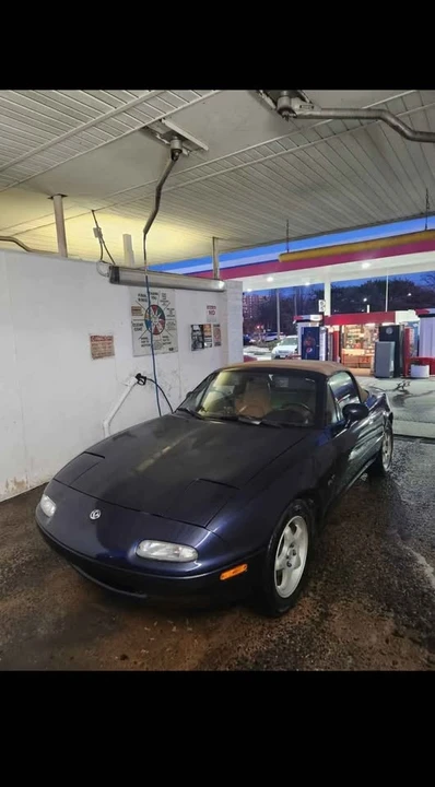 1996 Mazda NA MX-5 Miata - Image 4 of 12