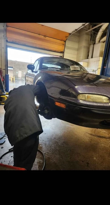 1996 Mazda NA MX-5 Miata - Image 7 of 12