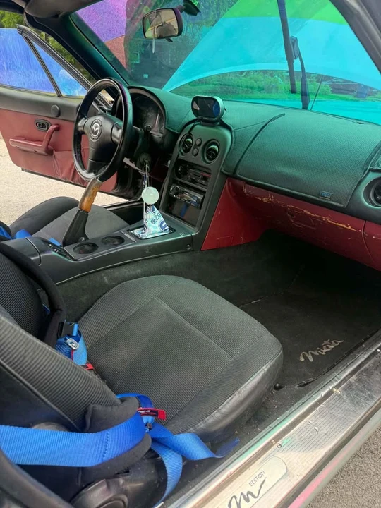 1996 Mazda NA MX-5 Miata - Image 3 of 12