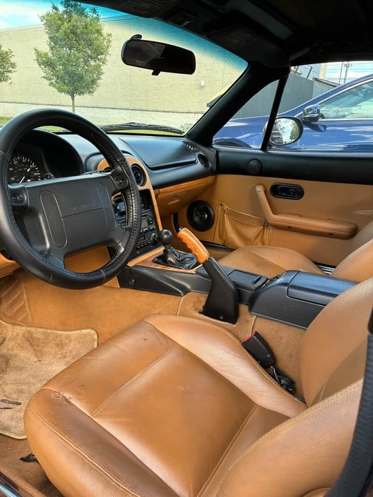 1996 Mazda NA MX-5 Miata - Image 3 of 10