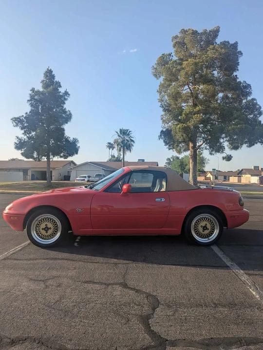 1996 Mazda NA MX-5 Miata - Image 2 of 8