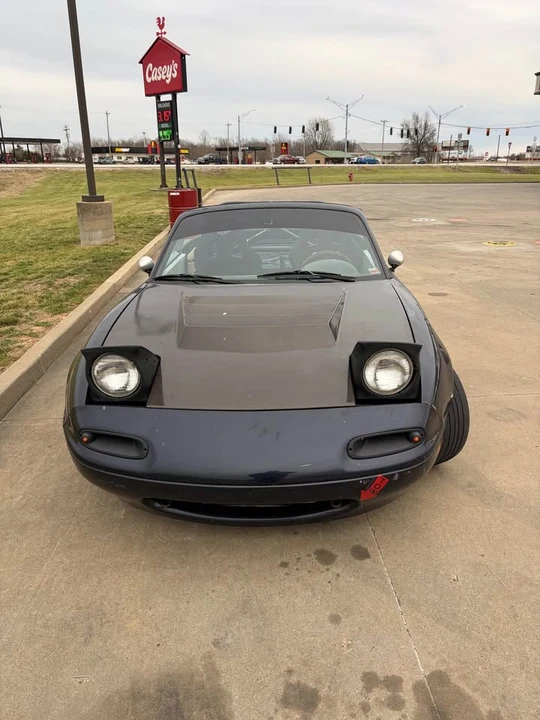 1996 Mazda NA MX-5 Miata - Image 2 of 18