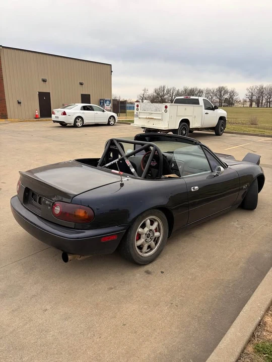 1996 Mazda NA MX-5 Miata - Image 3 of 18