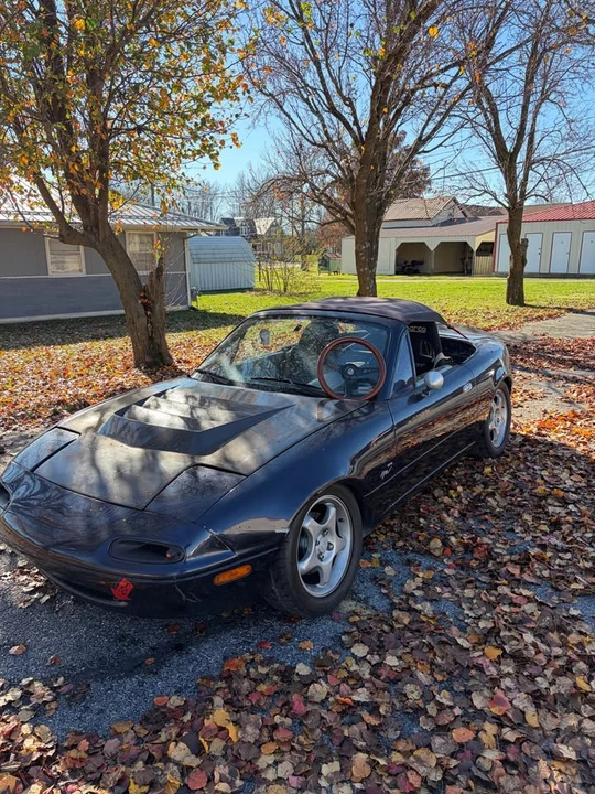 1996 Mazda NA MX-5 Miata - Image 15 of 18