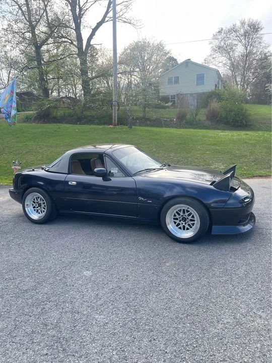 1996 Mazda NA MX-5 Miata - Image 4 of 4
