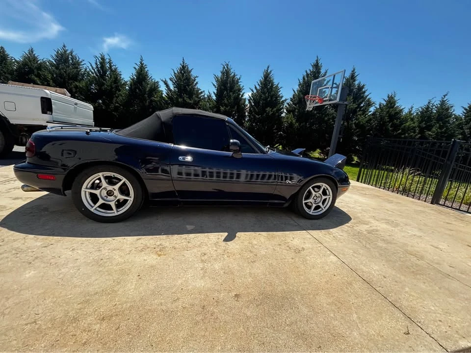 1996 Mazda NA MX-5 Miata - Image 6 of 20