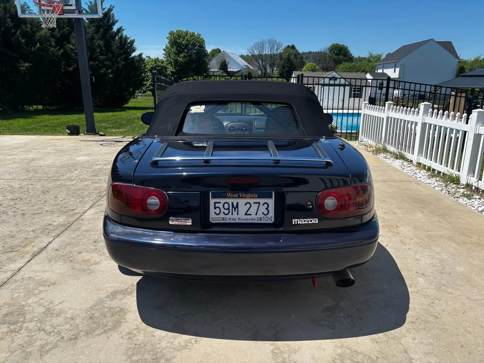 1996 Mazda NA MX-5 Miata - Image 4 of 20