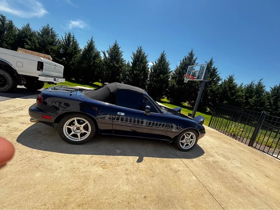 1996 Mazda NA MX-5 Miata - Image 5 of 20