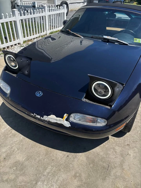 1996 Mazda NA MX-5 Miata - Image 2 of 20
