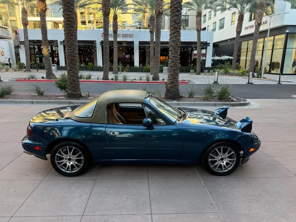 1996 Mazda NA MX-5 Miata - Image 6 of 20