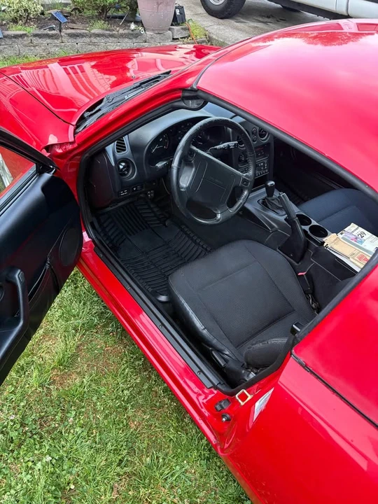 1996 Mazda NA MX-5 Miata - Image 6 of 7