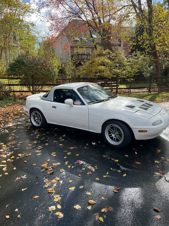 1996 Mazda NA MX-5 Miata - Image 2 of 7