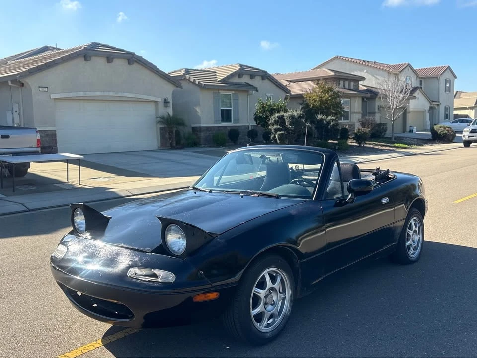 1996 Mazda NA MX-5 Miata - Image 6 of 10