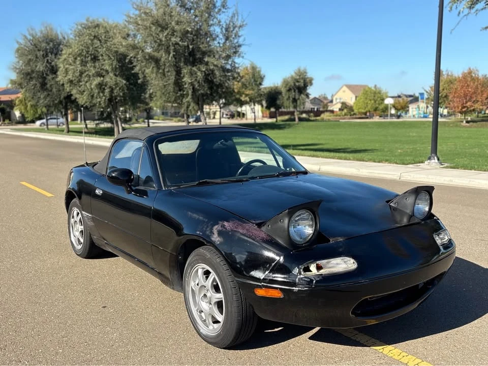 1996 Mazda NA MX-5 Miata - Image 2 of 10